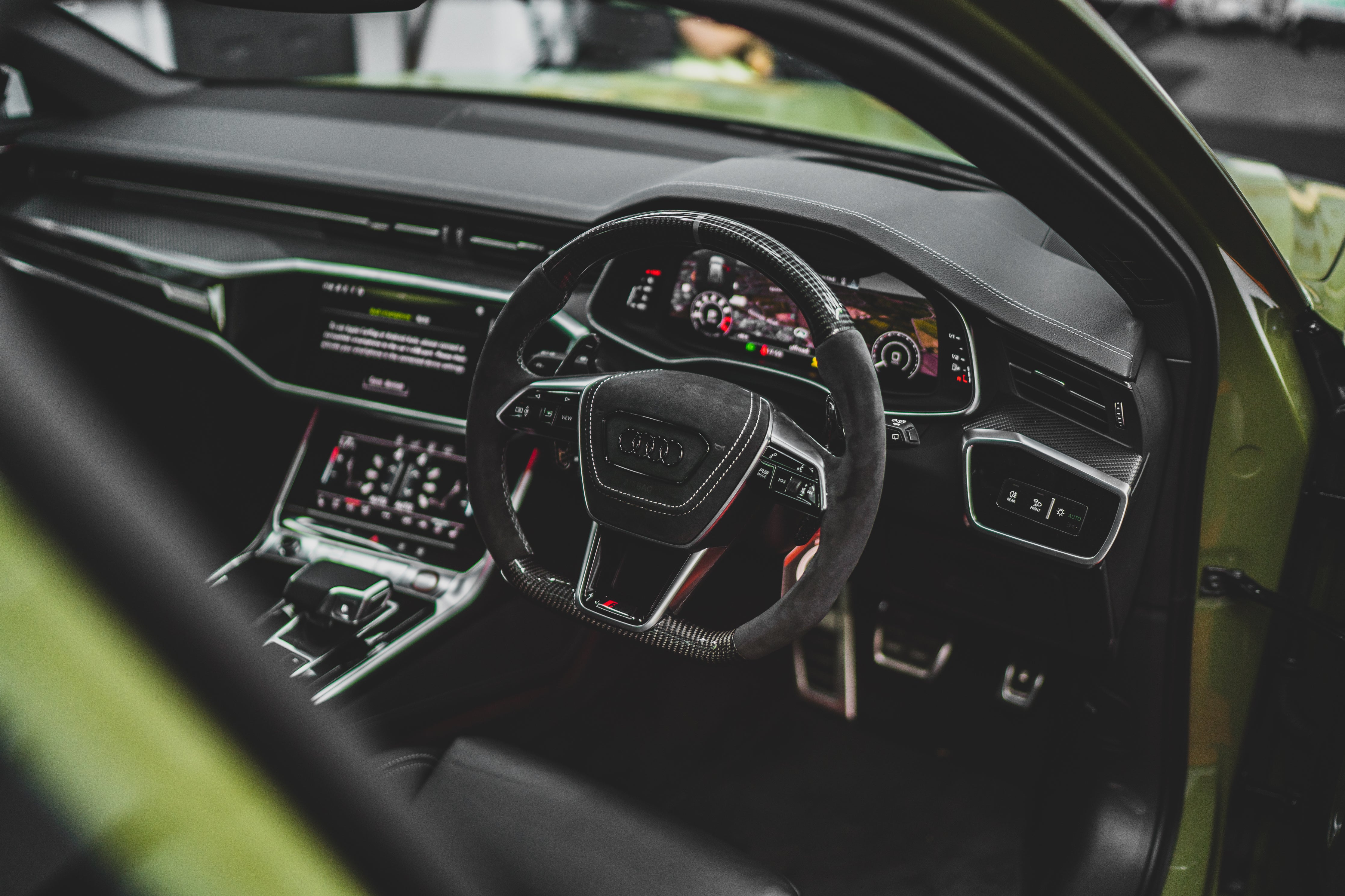 Audi RS6 C8 Carbon fibre steering wheel