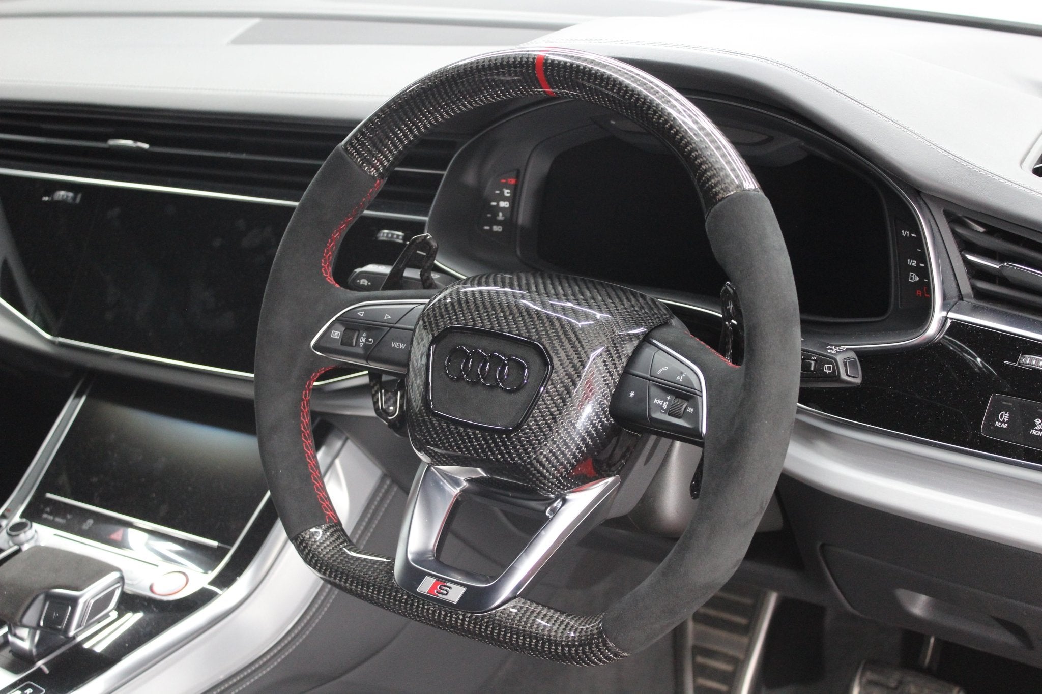 Audi Q7/SQ7 2017+ Custom Steering Wheel - Berg Auto Design