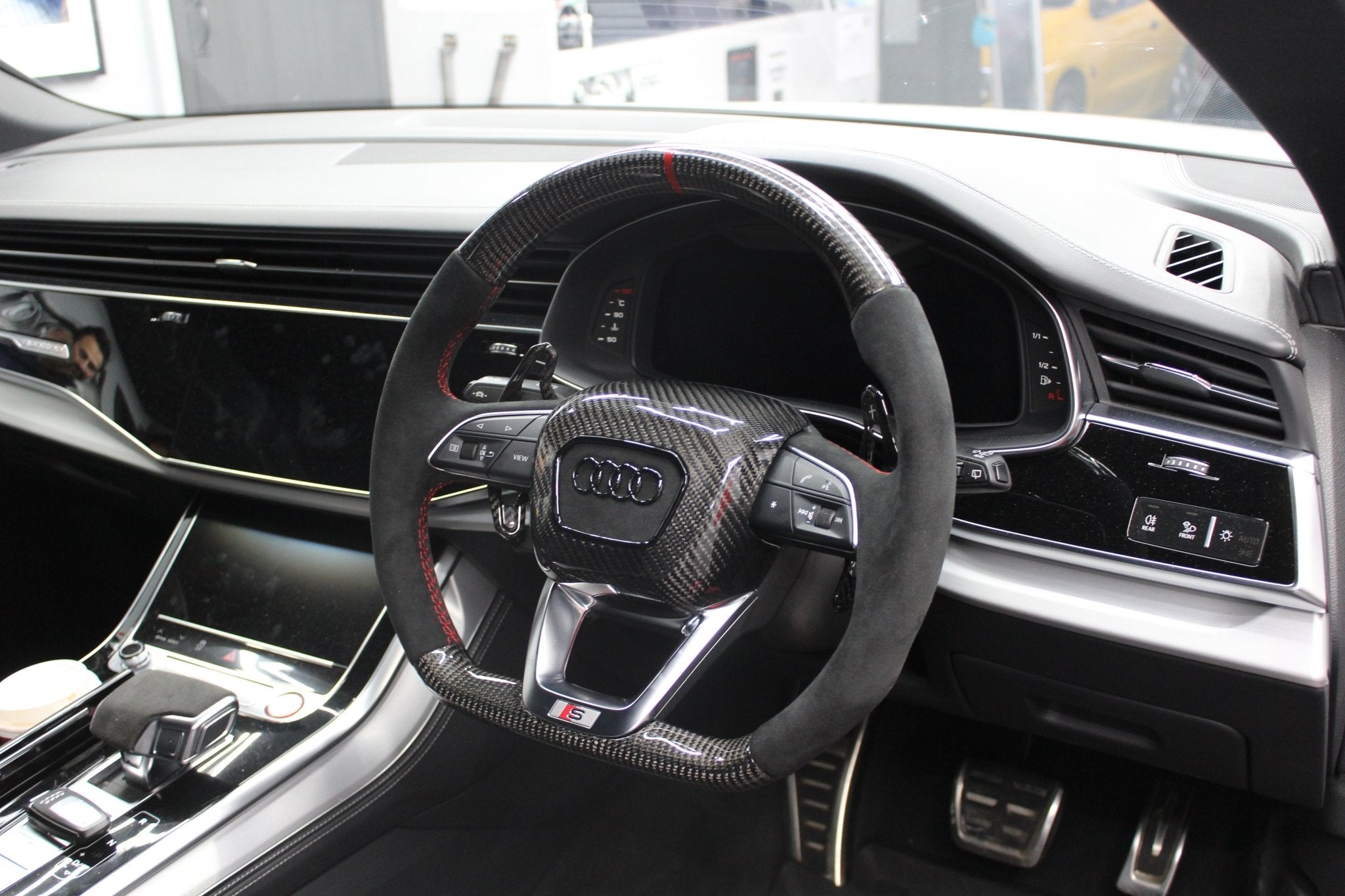 Audi Q7/SQ7 2017+ Custom Steering Wheel - Berg Auto Design