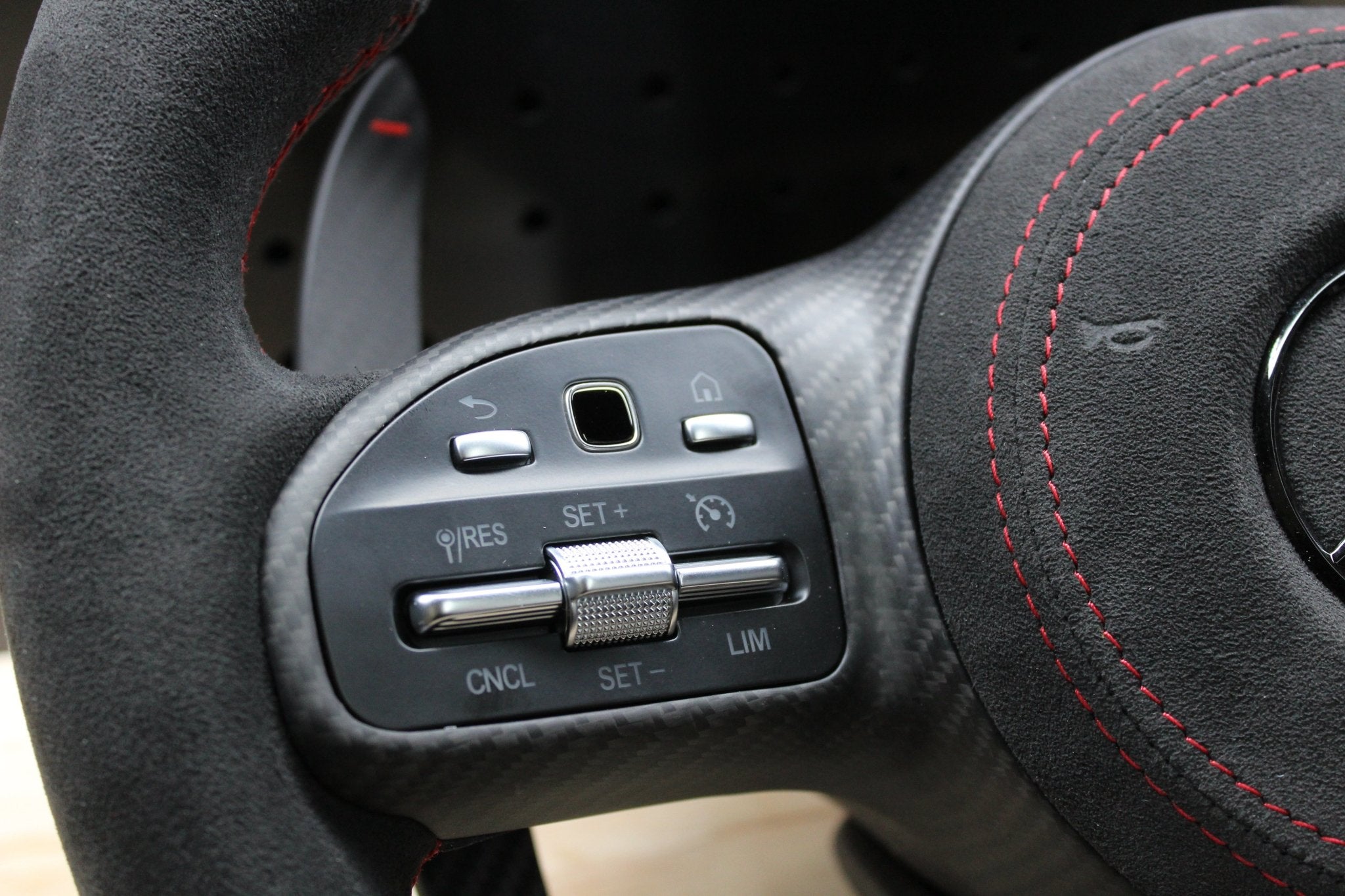 Mercedes Steering Wheel Facelift kit - Berg Auto Design